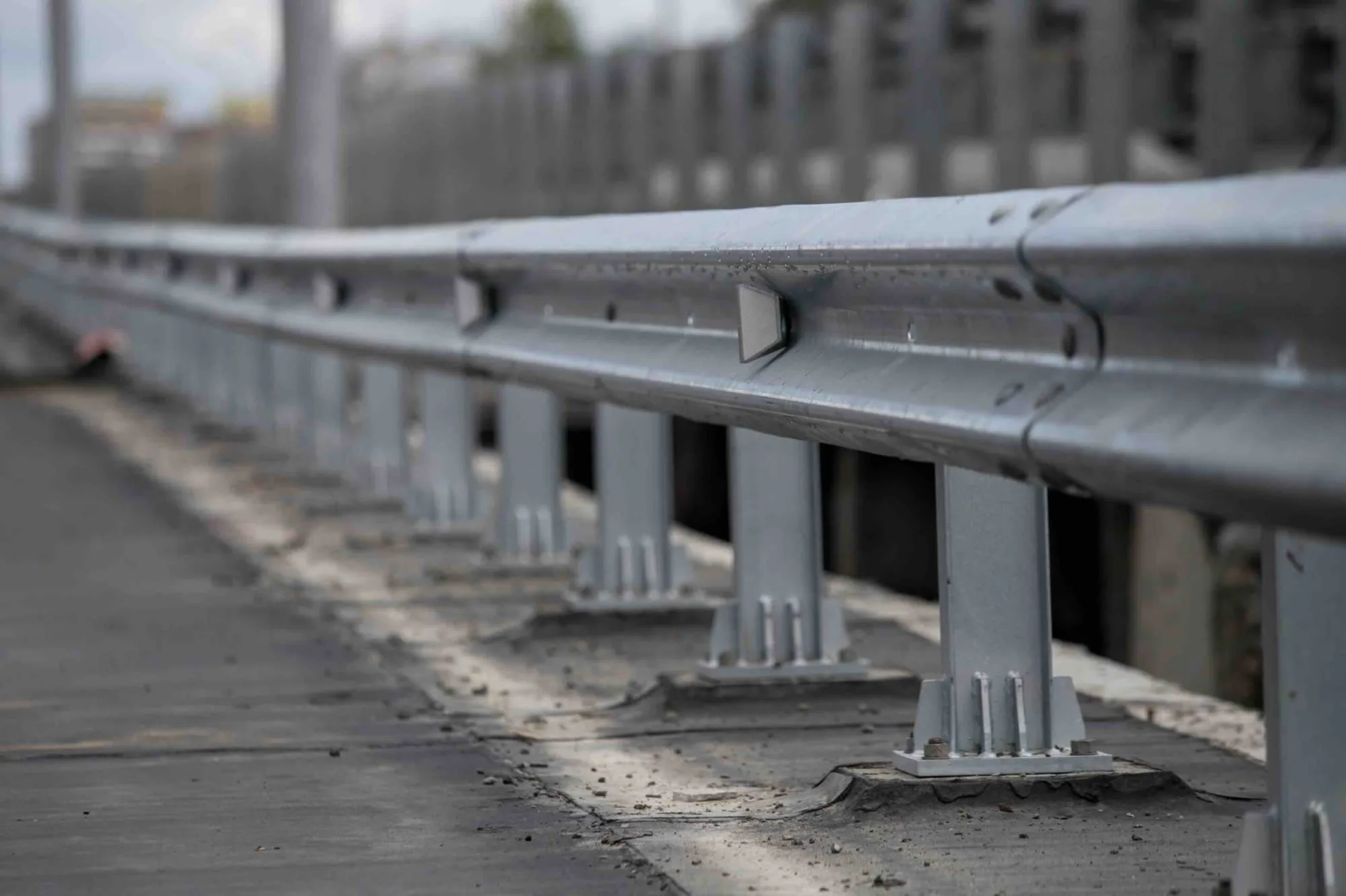 crash-barriers